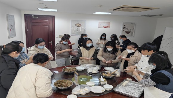 【城建新聞】歲寒隆冬至，煮餃話團圓—浙江城建開展冬至包餃子活動